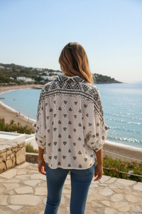Chemise avec jean de dos
