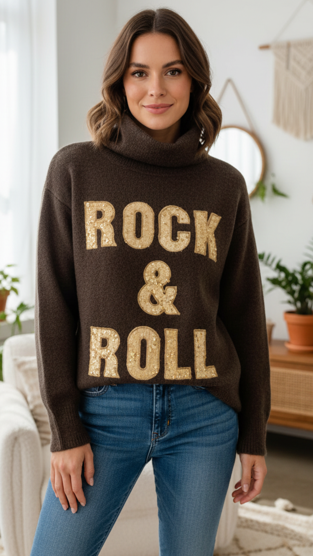 Pull à Col Roulé Chocolat à Inscription Sequins Dorés ROCK & ROLL