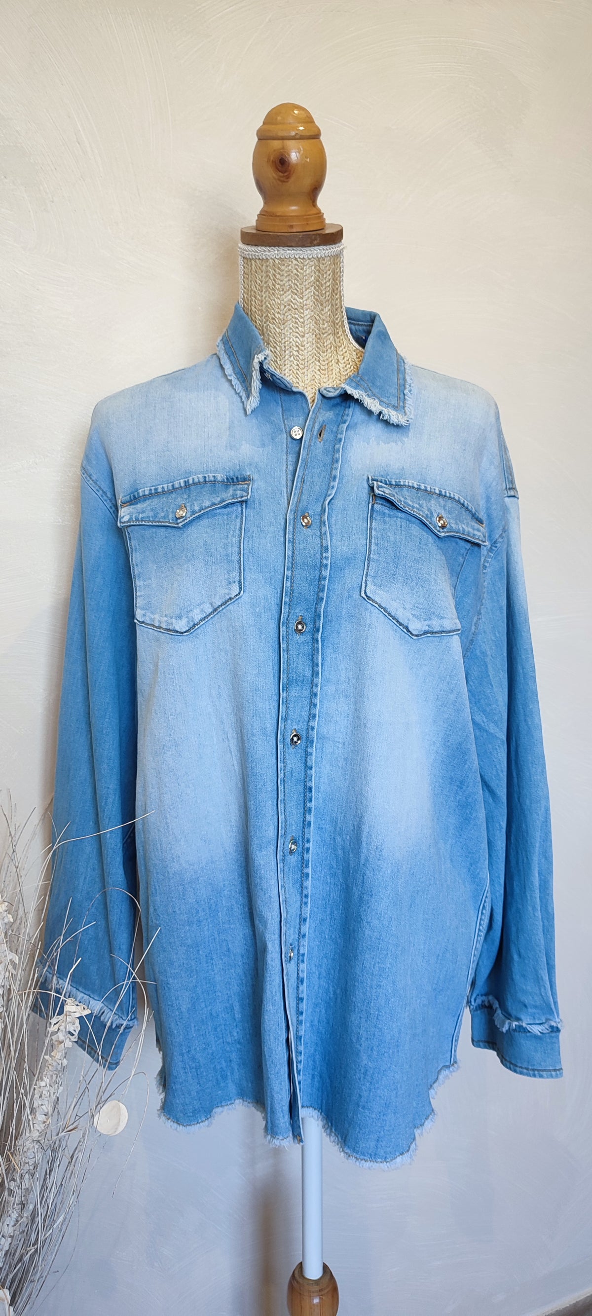 Chemise en Jean Bleu Délavé à Motif "Tête de Mort" SIAM