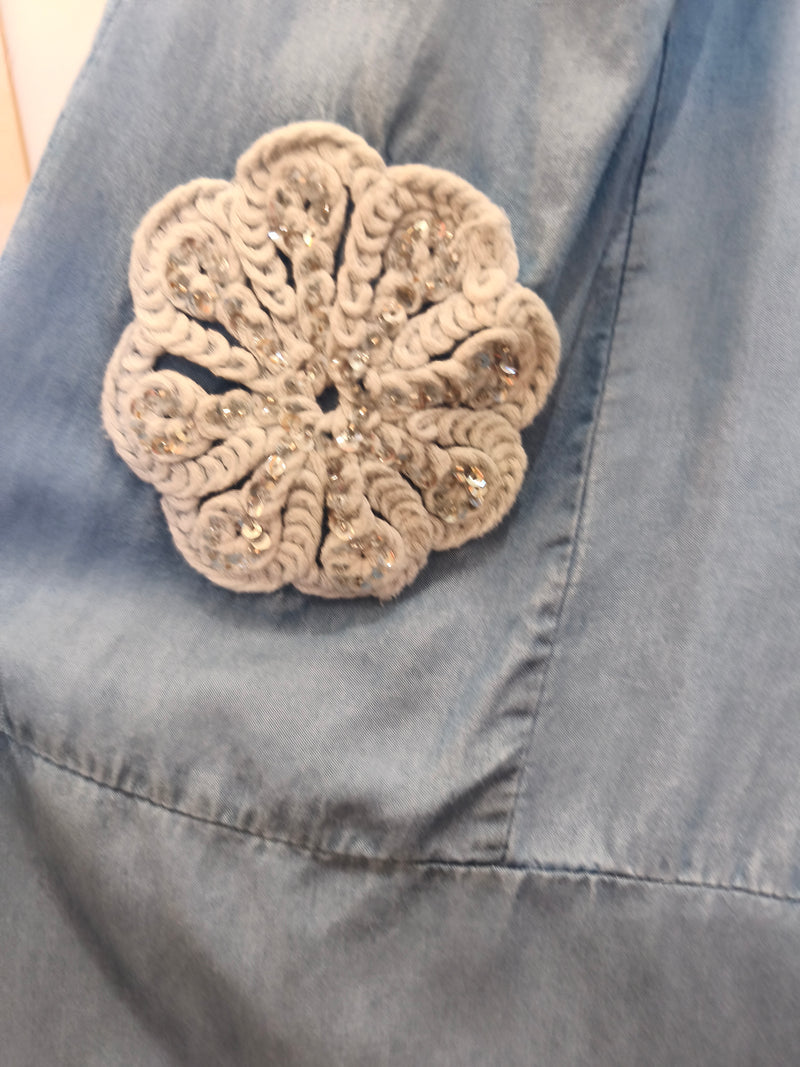 Salopette  Oversize Bleu Jean Ornée de Fleurs Brodées CHARLINE