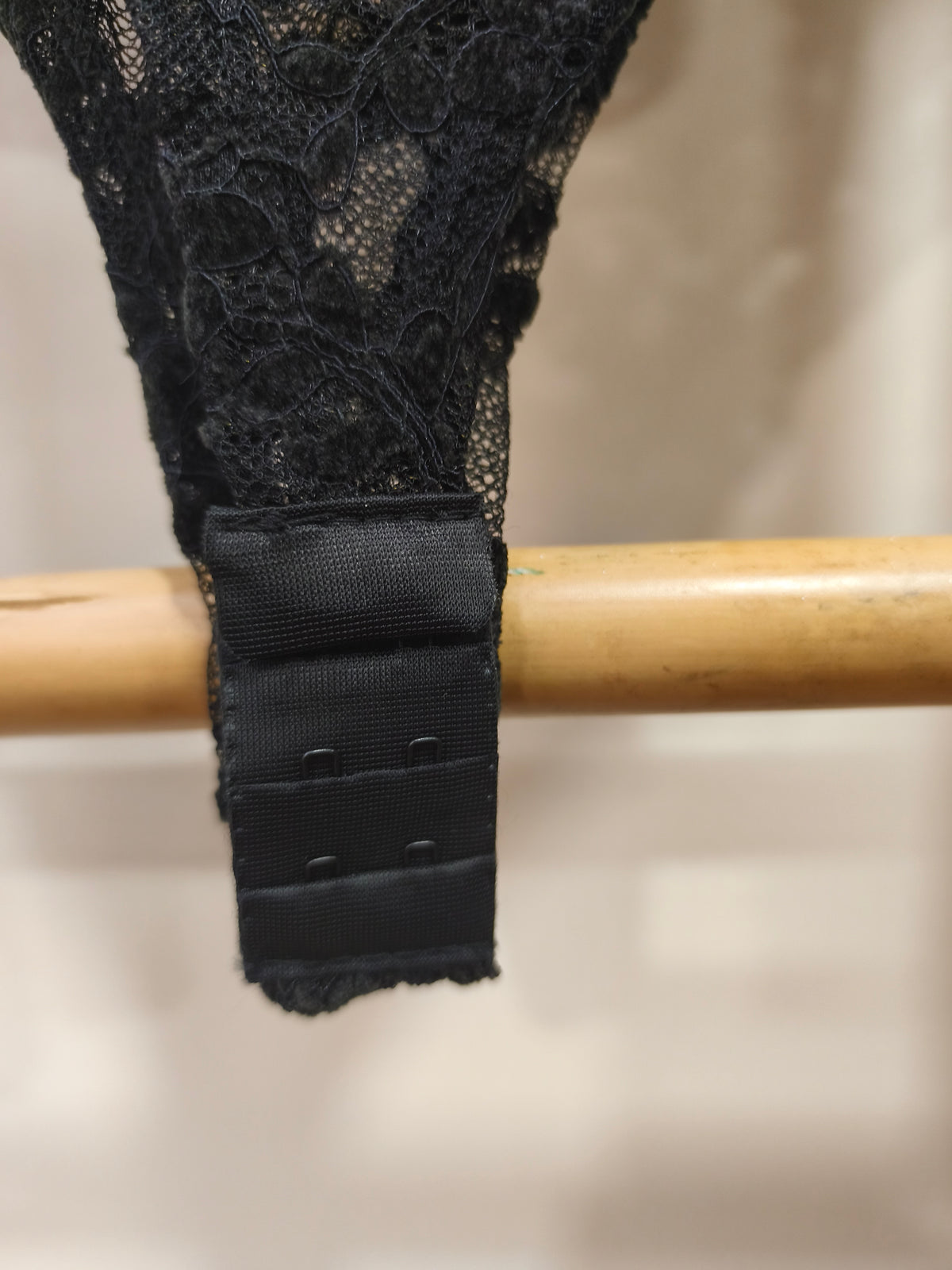 Body en Dentelle & Velours Noir Marron à Volants BAREL