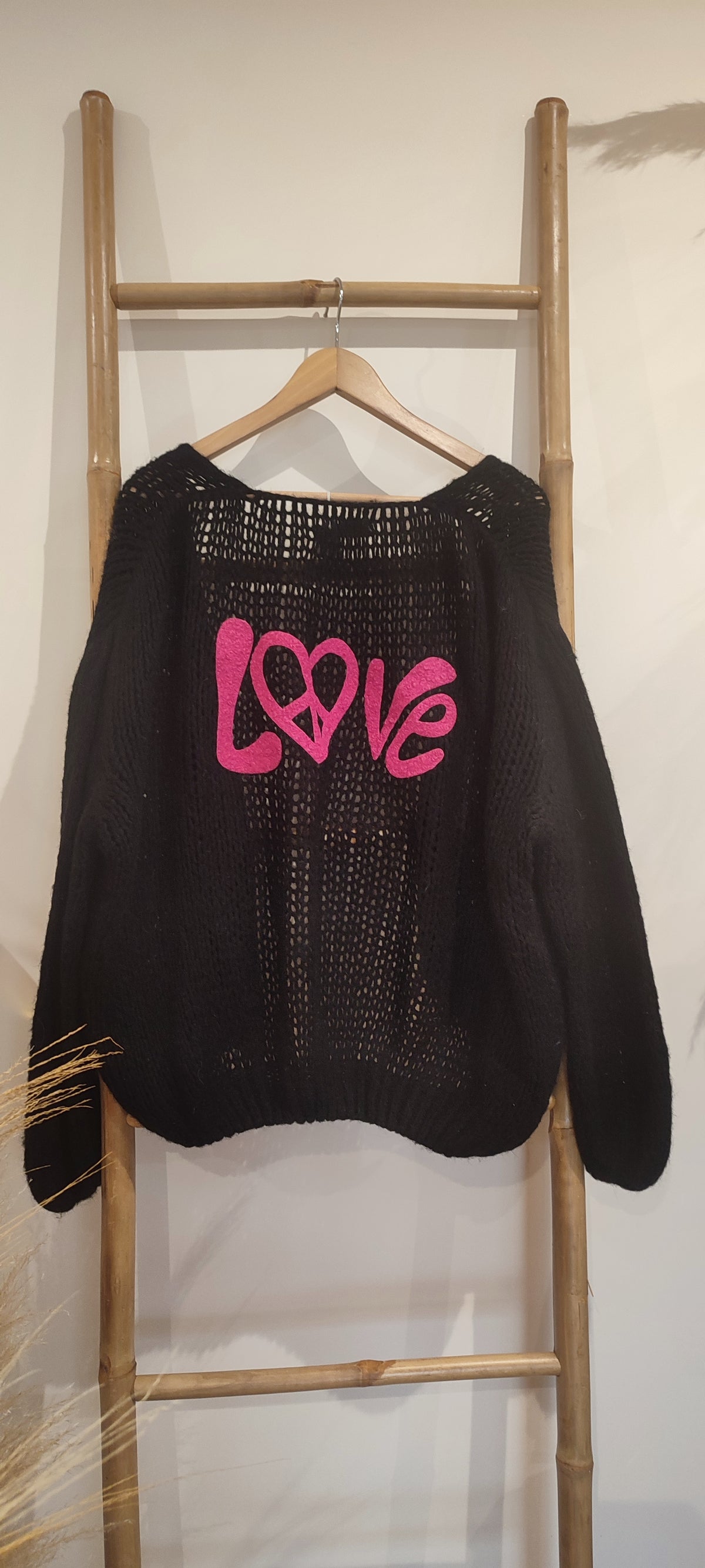 Gilet Noir Inscription Rose Fuschia LOVE