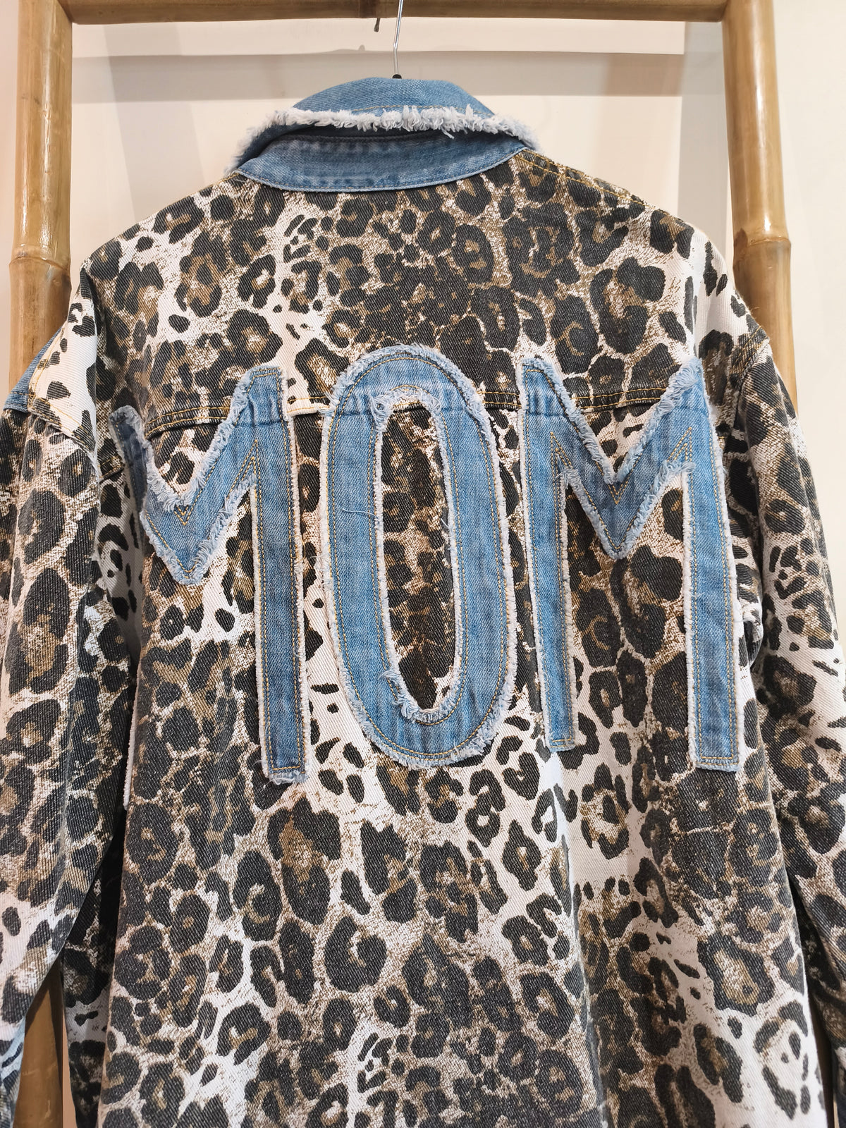 Chemise en Jean Léopard "MOM"