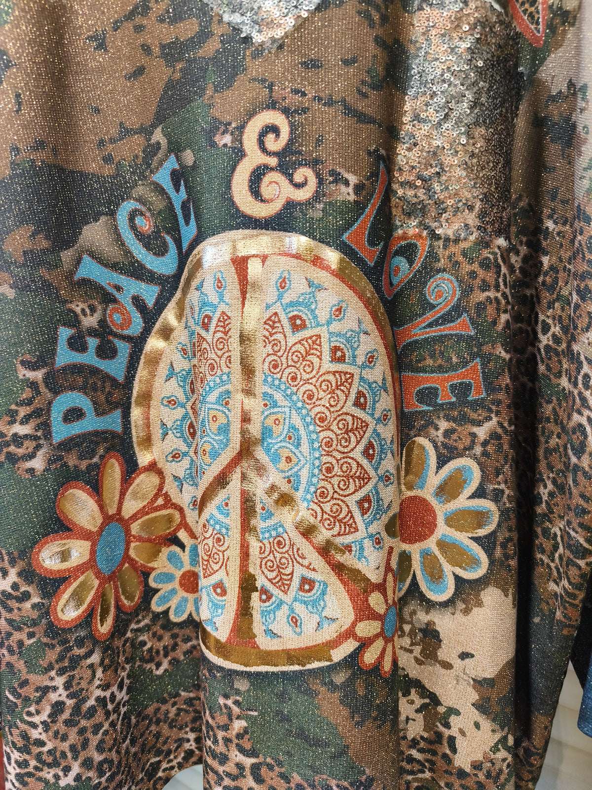 Top Lurex Oversize Imprimé Camouflage PEACE & LOVE