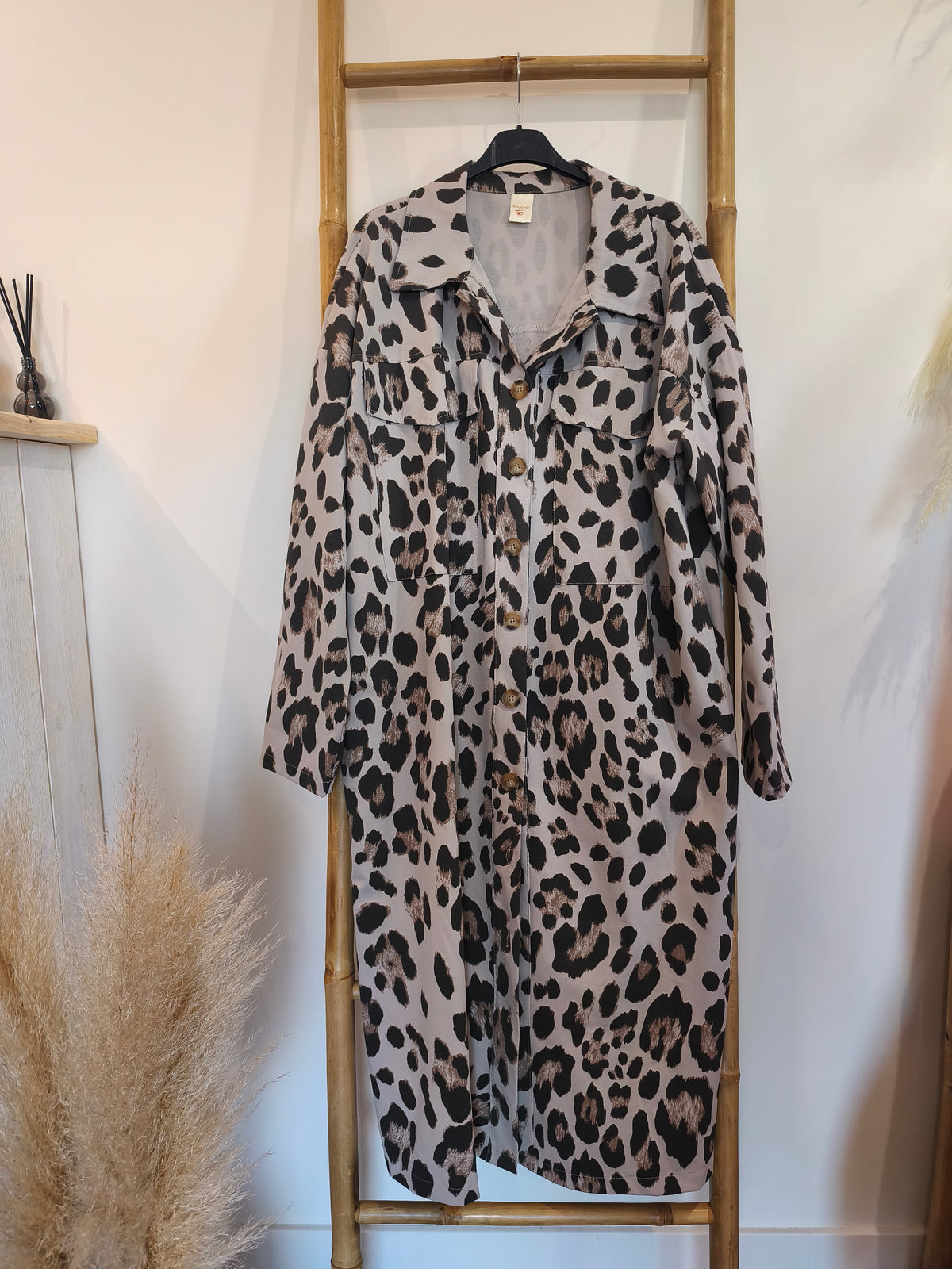 Robe Chemise Longue Beige à Imprimé Léopard SYLVAINE