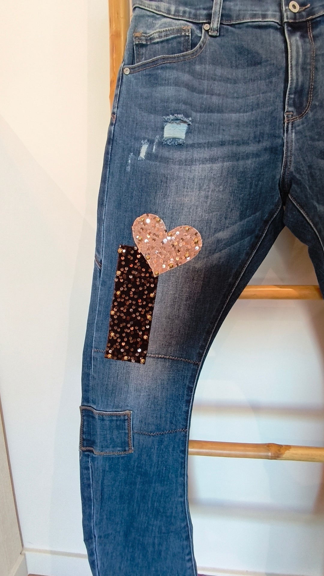 Jean Bleu à Empiècements Sequins KENY