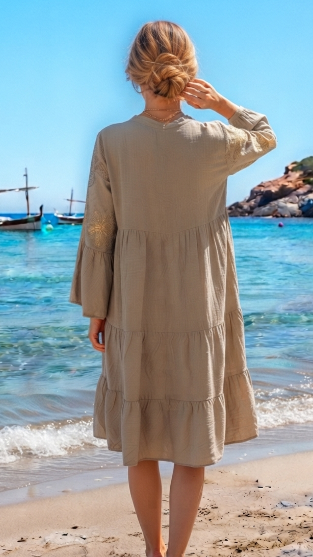 Robe Beige Fluide à Fleurs Brodées et Sequins HEDA