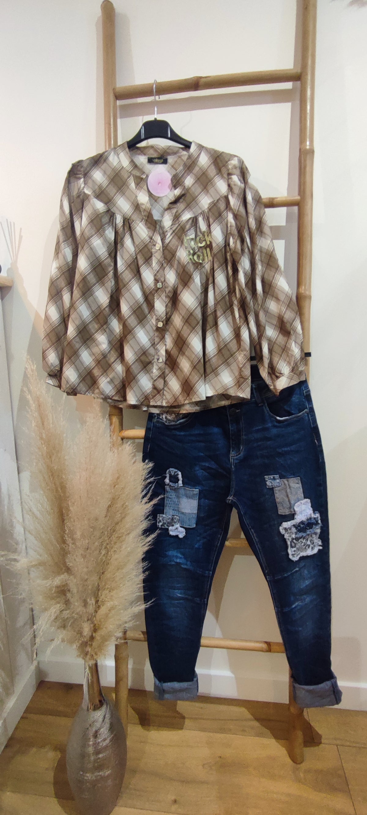 Chemise à Carreaux Beige et Blanc Broderie Rock Roll