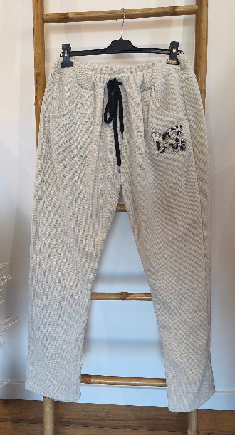 Pantalon Velours Ecru à Inscription Léopard "ROCK & LOVE"