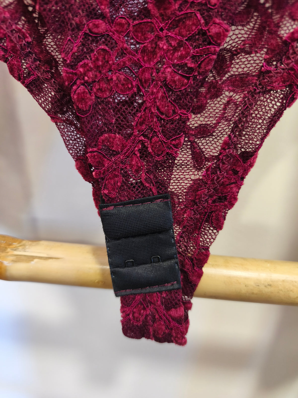 Body en Dentelle & Velours Bordeaux à Volants BAREL