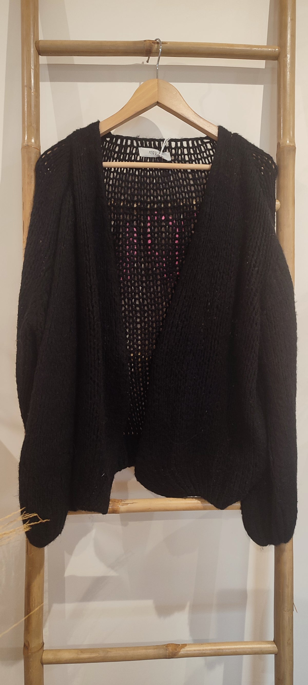 Gilet Noir Inscription Rose Fuschia LOVE