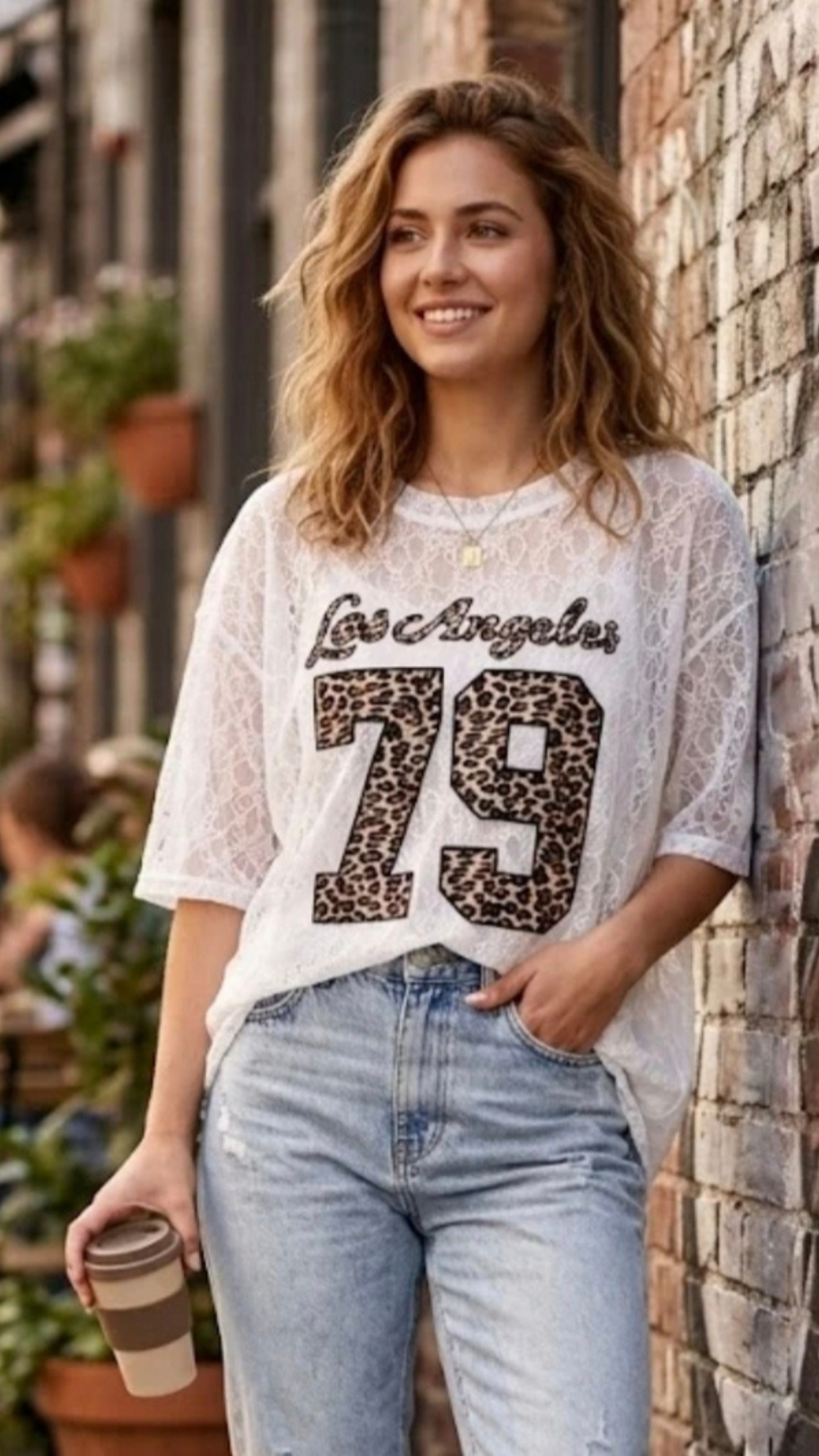 Top Dentelle Blanc Inscription Léopard "Los Angeles 79"