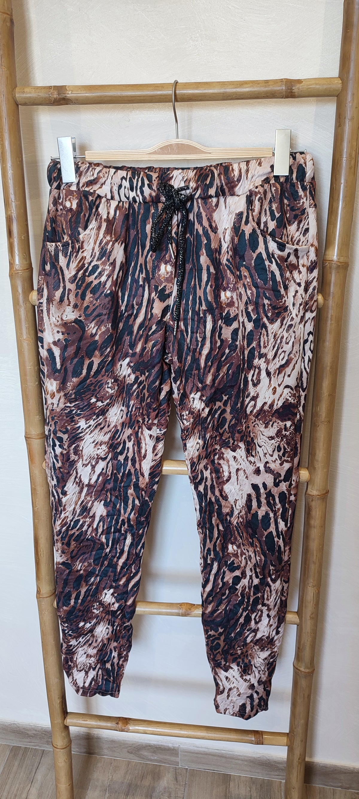 Pantalon Suédine Beige à Imprimé Animalier KEV