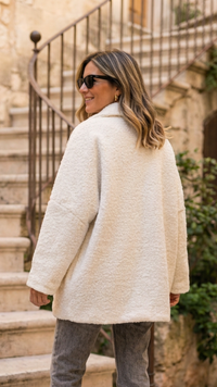 Manteau Oversize Bouclette Ecru  à Inscriptions GRACE
