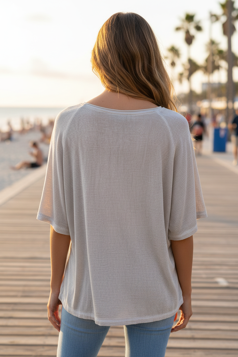 T-shirt DISCO par-dessus le jean - dos
